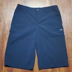 Boys Under Armour blue loose fit Heatgear shorts